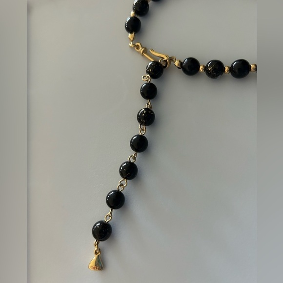 Olci Beaded Necklace - Picture 2 of 3
